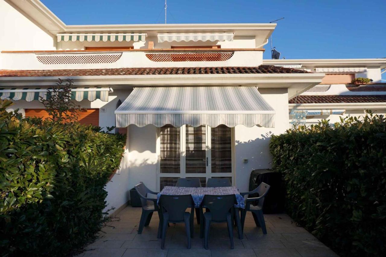 Holiday home 40137